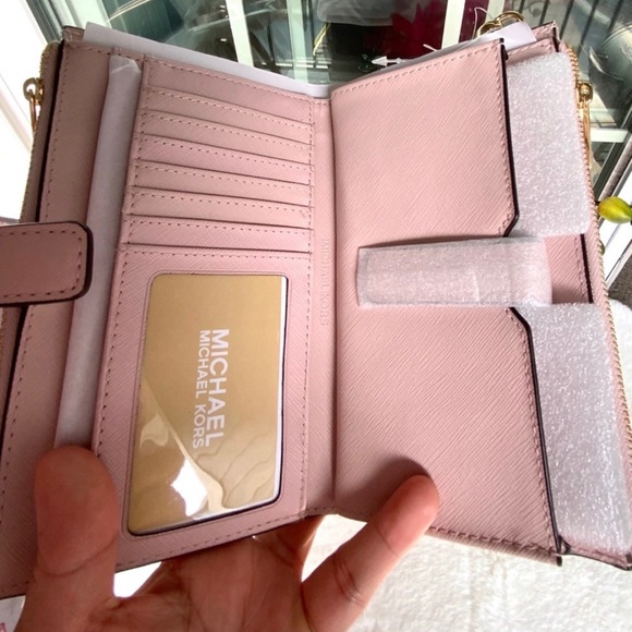 New MK Chain Lg shoulder bag with wallet - Picture 4 of 7